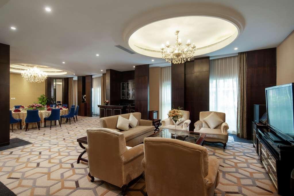 Doubletree By Hilton Jing'an