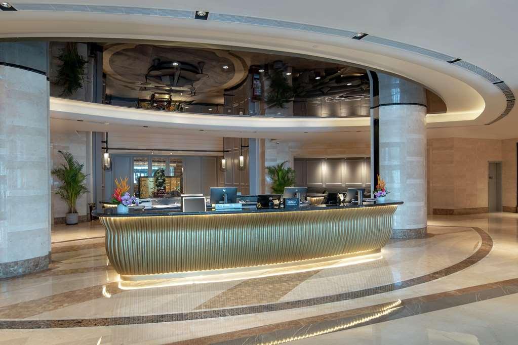 Doubletree By Hilton Jing'an Hotel Shanghai