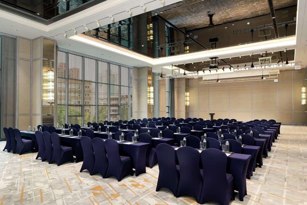 Doubletree By Hilton Jing'an Hotel