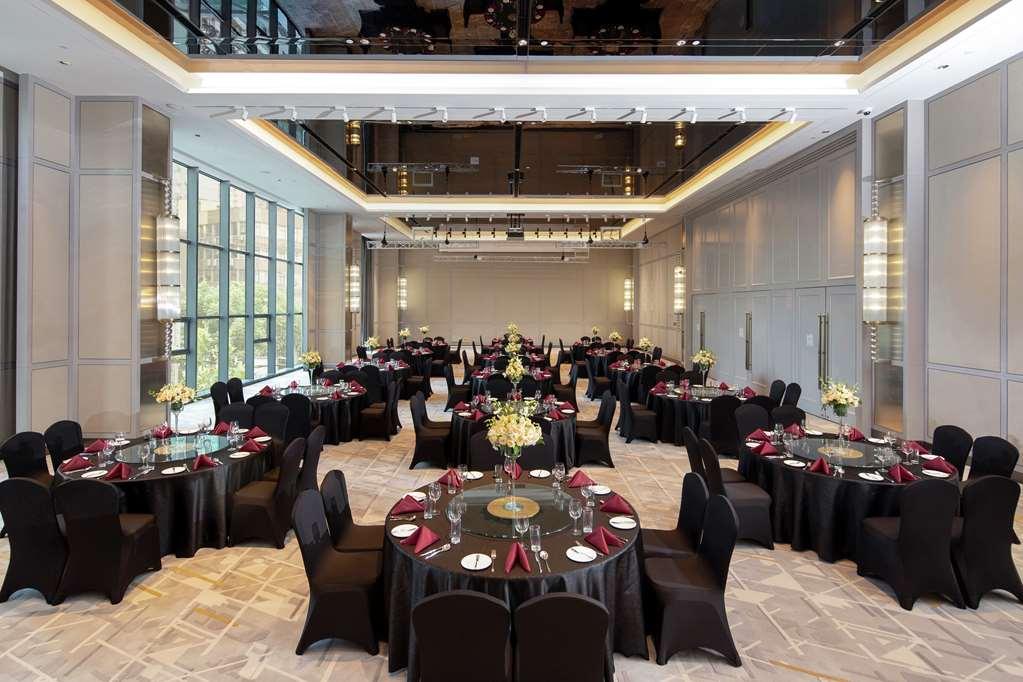 Doubletree By Hilton Jing'an Shanghai